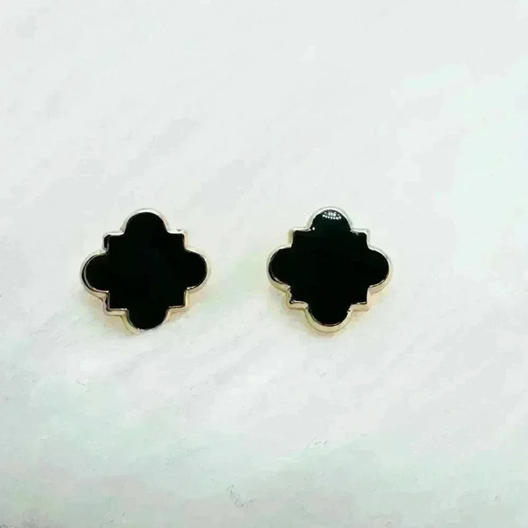 Chloe Clover Stud Earrings 18k Gold Plated Earrings in Black - Picture 2 of 5